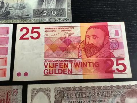 Nederland - 6 banknotes - Various dates