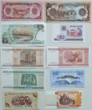 Wereld - Collectie 128 verschillende bankbiljetten diverse landen
