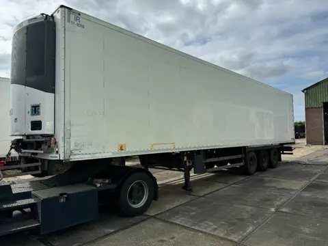 Schmitz Cargobull THERMO KING SLXE200 BPW AXLE (bj 2012)