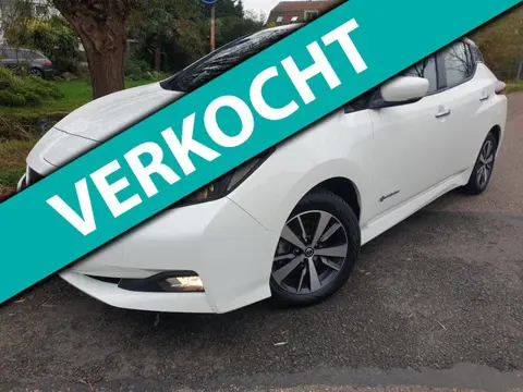Nissan LEAF Acenta 40 kWh/Airco/Navi/Camera/incl. BTW/1e eig.