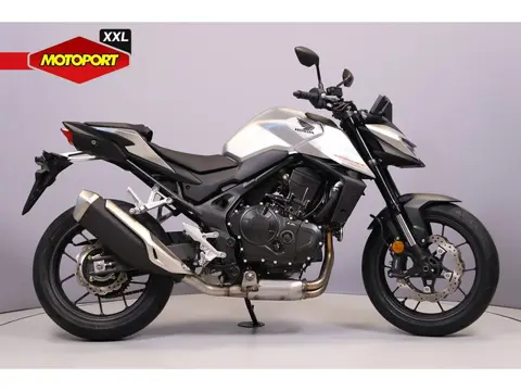 Honda CB 750 HORNET (bj 2026)