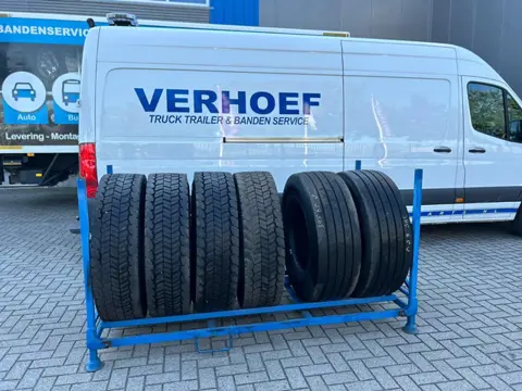 Uniroyal 385/65R22.5 & 315/80R22.5