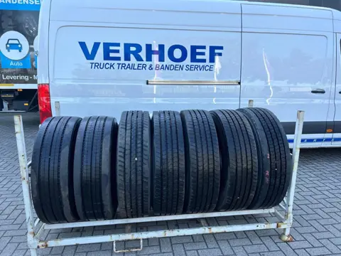 Bridgestone en Michelin.  315/70R22.5 & 295/80R22.5