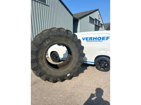 Michelin 710/75R34
