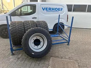 Advance 445/45R19.5, AR835