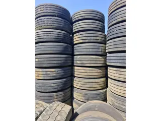 Dunlop, Goodyear, Bridgestone 265/70R19.5