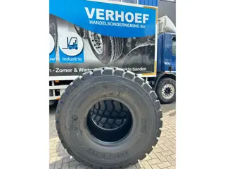 BKT 20.5R25 EARTH MAX