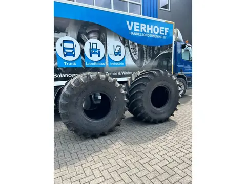 Nortec 1050/50R25 (66X43.00R25), FL-29