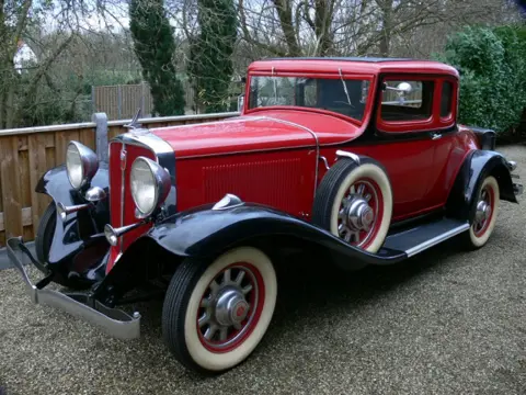 OVERIGE OVERIG president regal coupe 8 cil - 1932 - volledig geres!