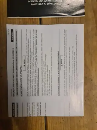 Original Gameboy Advance Glacier limited Edition - Complete with insert, manuals Sealed on 1 side, - Console - In originele verpakking