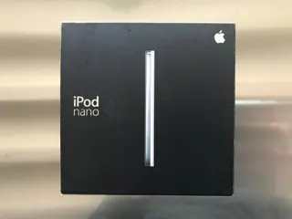 1 Apple Nano 1st - Ipod - In originele verpakking