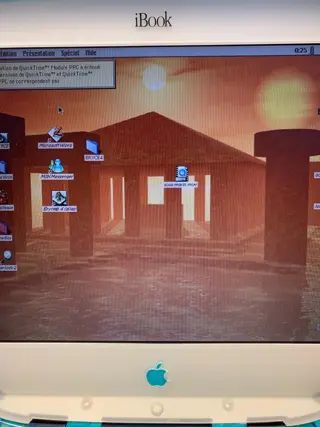 Apple iBook G3 Blueberry - Macintosh