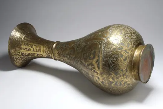 Vaas - Gedeeltelijk verguld koper - Syrië - Circa 1900