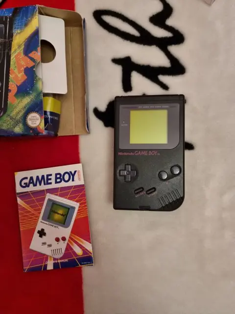 1 Nintendo Gameboy Classic - Black - Console (1) - In originele verpakking