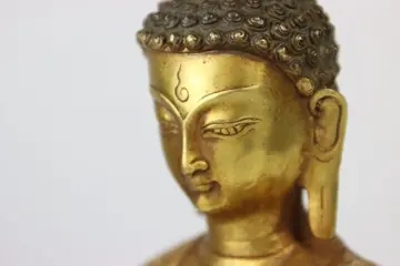 Verguld beeld Medicijn boeddha - Verguld brons - Nepal - late 20th/21st century