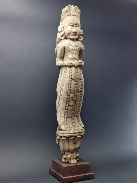 Beeld (1) - Hout - India - 18e - 19e eeuw