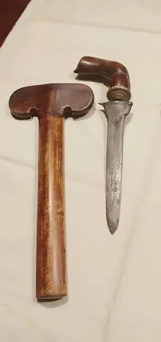 Kris/keris (2) - Hout, IJzer, Messing - Indonesië