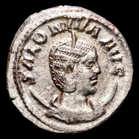 Romeinse Rijk. Gallienus (253-268) and his wife Salonina (254-268 AD). Kavel bestaande uit twee zilveren Antoninianus,Antioch, VICTORIA GERMAN Gallienus / Rome, IVNO REGINA, Juno.