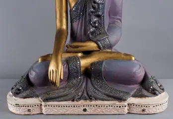 Boeddha Bhumisparsha - Hout - Thailand