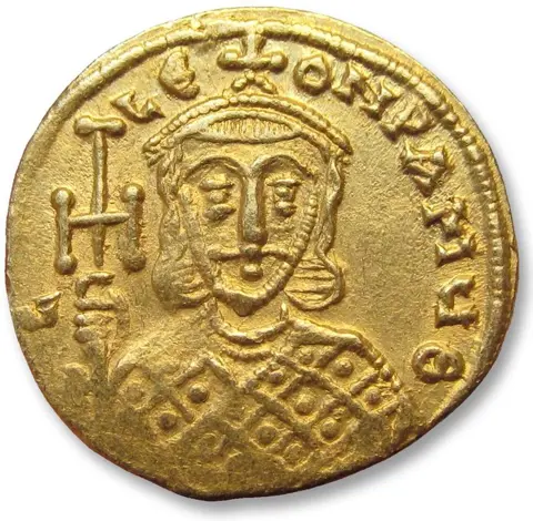 Byzantijnse Rijk. Constantine V Copronymus, with Leo IV. Goud Solidus,Constantinopolis 751-757 A.D.