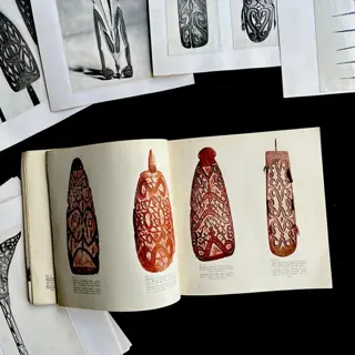 het boek ANTIQUITY and Survival no 5 met zijn originele foto's - Papier - Nieuw-Guinea - West-Papua (voormalig Irian Jaya)