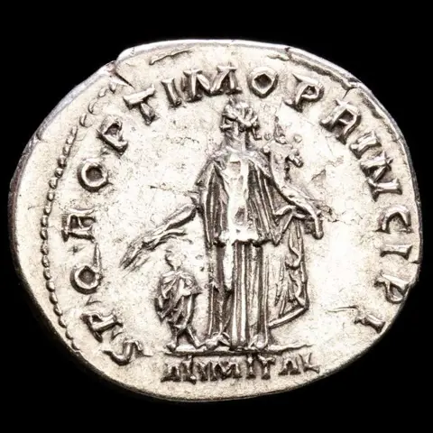 Romeinse Rijk. Trajan (98-117 n.Chr.). AR Denarius,Rome - S P Q R OPTIMO PRINCIPI / ALIM ITAL Annona holding cornucopia and grain ears over emperor.