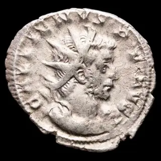 Romeinse Rijk. Gordian III (238-244 AD) and Gallienus (253-268 AD). Kavel bestaande uit twee zilveren Antoninianus,Rome, ROMAE AETERNAE and Colonia, VICT GERMANICA Victory.