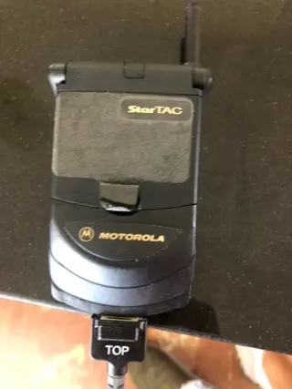 1 Motorola Startac - New never used - see images - Mobiele telefoon - In originele verpakking