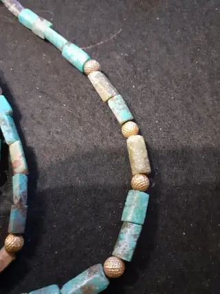 Halsketting - turkoois en goud 14k kralen - Afghanistan - Tweede helft 20e eeuw