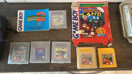 3 gameboy Gameboy Classic, Gameboy Color, Pokemon, Donkey Kong boxed games - Console met Games (8) - Niet compleet