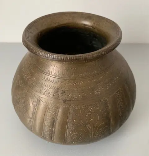 Ritueel metalen vaatwerk (4) - Brons - India - 19e eeuw