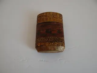 Doos (1) - rietje - Iran - 19e eeuw