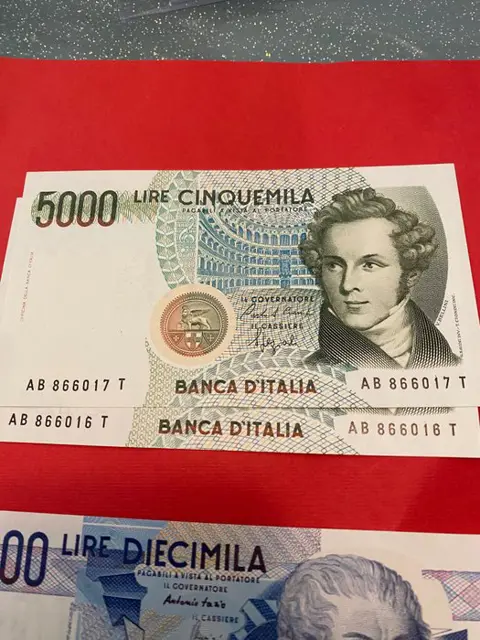 Italië - 17 banconote da mazzetta Lire Repubblica italiana (vedi descrizione)