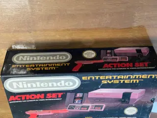 1 Nintendo NES - Action Set - Console met Games - In originele verpakking