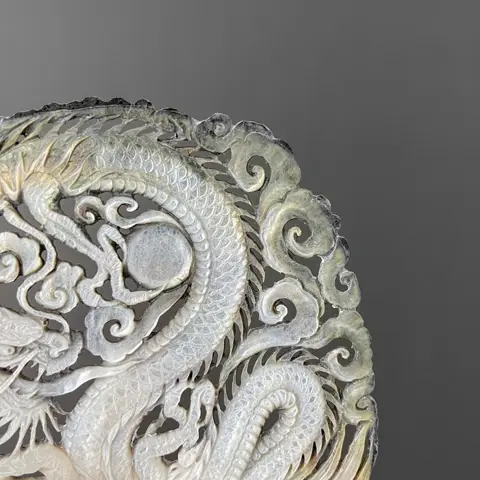 Parelmoer schelp met aangepaste standaard - Dragon Carving - Pinctada Maxima - Indonesië