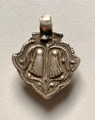 Amulet (2) - Zilver - India - 19e - 20e eeuw