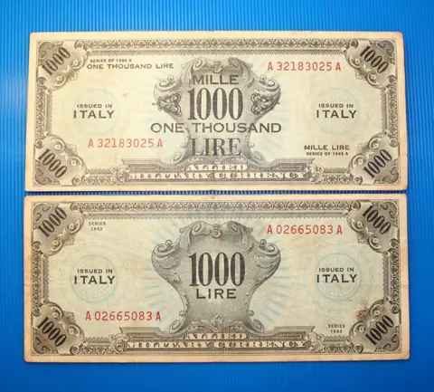 Italië - 2 x 1.000 Lire 1943 - Allied Military Currency - Gigante AM 8A, 14A; Pick M17a, M23a