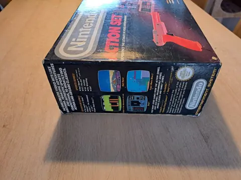 1 Nintendo Nes - Console met Games (2) - In originele verpakking