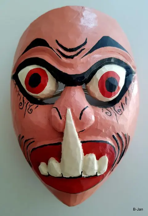 Topèng masker (2) - Hout - Topèng Cakil + Topèng Buta Terong - Oost-Java, Indonesië