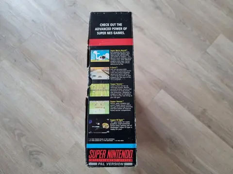 1 Nintendo Snes - Console (1) - In originele verpakking