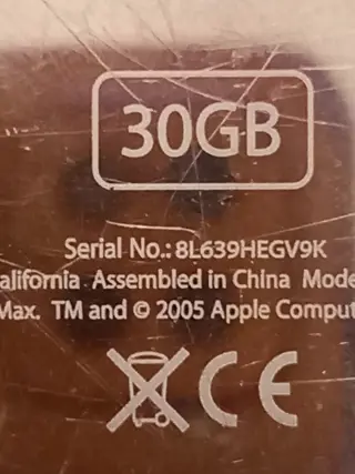 2 Apple - Ipod - Zonder originele verpakking