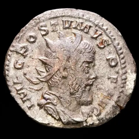 Romeinse Rijk. Gordian III (A.D. 238-244) and Postumus (260-269 A.D.). Kavel bestaande uit twee Antoninianus,Rome, FORT REDVX, Fortuna / Trier, HERC DEVSONIENSI, Hercules.