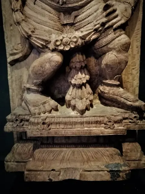 Figuur/beeld (1) - Teak - Hanuman - India - 18e - 19e eeuw