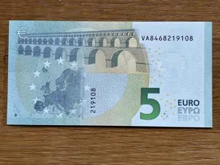 Europese Unie - 6 banknotes Euro -various dates