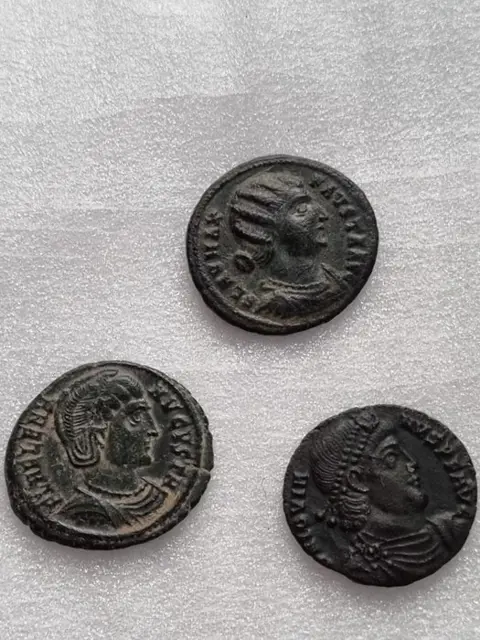 Romeinse Rijk. Lote 3 Folles,Helena, Fausta y Joviano.