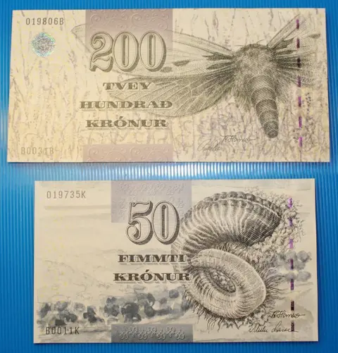 Faeröereilanden - 7 banknotes - Various dates