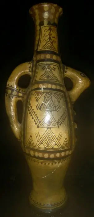 Vazen (2) - Aardewerk - Ideqqi - Groot-Kabylie - Eind 19e - begin 20e eeuw