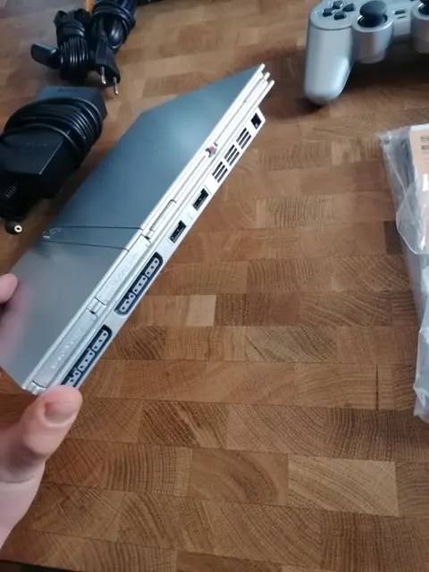 1 Sony Playstation 2 - Console met Games (16) - Niet compleet