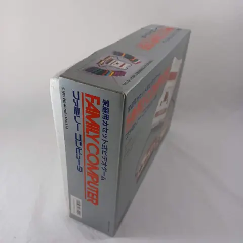 Nintendo Famicon (Jap Nes) - Famicom FC, Console HVC-002 , 10 Soft Wares