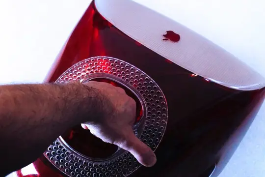 Apple - ZEER ZELDZAAM - iMac G3 "RUBY" DV 400 MHz "Design Bundle" - inclusief "Apple Pro Keyboard & Mouse - In vervangende verpakking